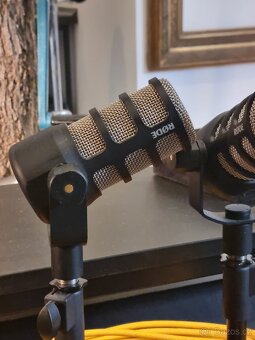 Rode Podmic 2x se stojánkem a xlr kabelem - 2