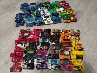 Hot-wheels sada 134 aut - 2