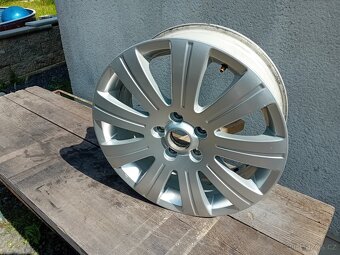 1x alu Flash r17 Škoda Superb 2 - 2