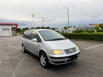 Sharan 2.8i LPG 2006 7-míst 200 000km - 2