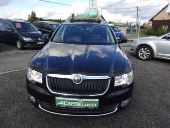 SUPERB COMBI II Elegance 2,0 TDI 103kW + 6st.man.-Kůže,Navi, - 2