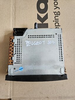 Autoradio s CD Peugeot/Citroen - 2