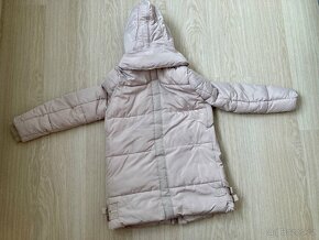 Šedý/béžový zimní prošívaný kabát vel. 36 - 2