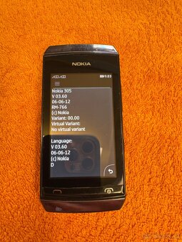 Nokia 305 v pěkném a plně funkčním stavu - 2