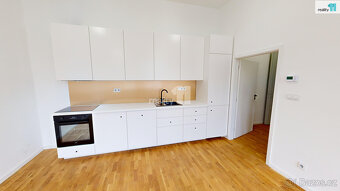Pronájem bytu 1+kk, 40m2, Tylova, Pelhřimov - 2
