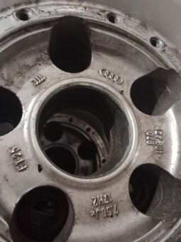 5paprskové ALU disky Audi - 2