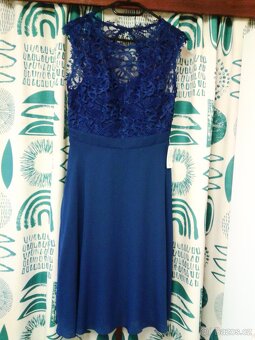 Elegantní společenské šaty 40 - 2