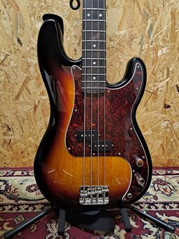 Baskytara Fender Squier CV 60s Precision - 2