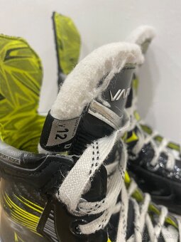 Brusle Bauer Vapor X4 - 2