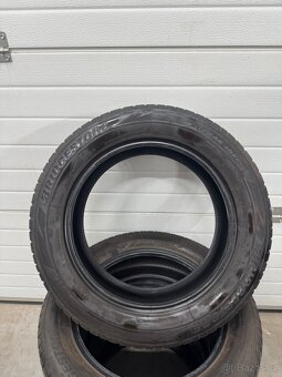 Zimní pneu 205/60 R17 - 2