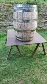 Dřevěný sud 200 L - 2