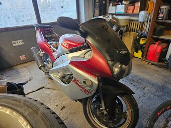 YAMAHA YZF 1000R Thunderace - 2