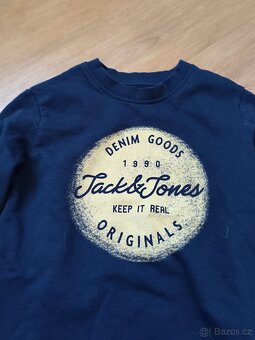 Slušná mikina 140 - 2