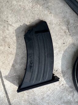 BMW e61 - interiérové části - 2