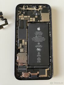 iPhone 12 mini na díly - 2