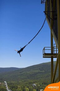 Bungee jumping z televizní věže - 2