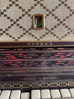 Retro radia - 2