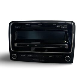 Original Rádio autoradio Škoda SWING 3T0035161G - 2