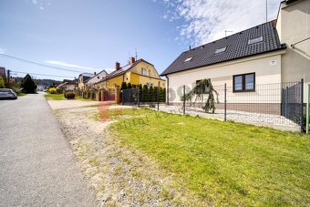 Pronájem RD 3+kk 120m2 s garáží a zahradou ve Starém Plzenci - 2