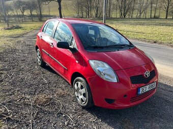 Toyota Yaris 1,0 VVT-i 51 KW r.v. 2008 . - 2