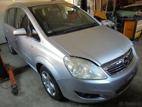 Opel Zafira B, 1.8 103 KW, rok 2009 náhradní díly - 2