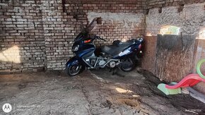 Suzuki Burgman 650 - 2