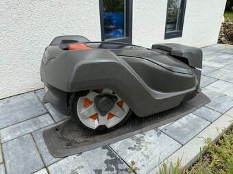 Robotická sekačka Husqvarna Automower 430X - 3200m2 - 2