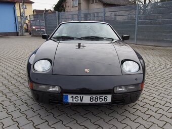 Porsche 928 S4 1991 po GO motoru, krásné, málo najeto 87 500 - 2