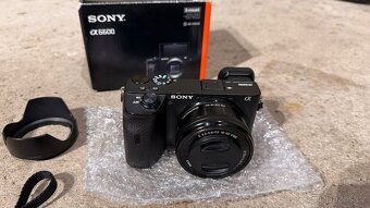 Sony Alfa 6600 - 2