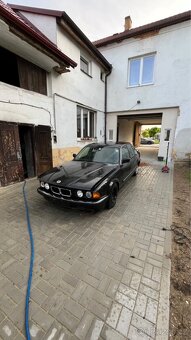 Bmw e32 750i - 2