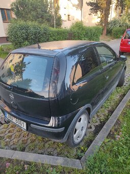 Opel Corsa C 1.2 55kw - klepe motor - 2