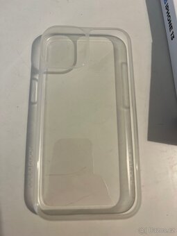Quad Lock Poncho pro IPhone 13 - 2