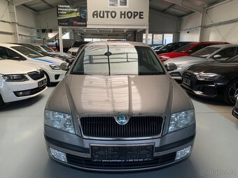 Škoda Octavia 1.6 FSI AUT Elegance r.v.2006 - 2
