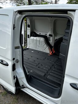 VW Caddy 2.0 TDi - 2