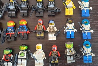 🚀 Lego Space figurky - 90. léta 🚀 - 2