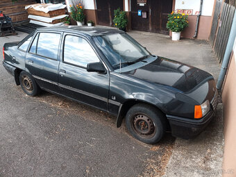 Opel Kadett 1987 - 2