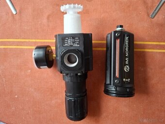 Excelon filtr regulátor, G1/2, 0.3-10 bar, 40µm + další věci - 2