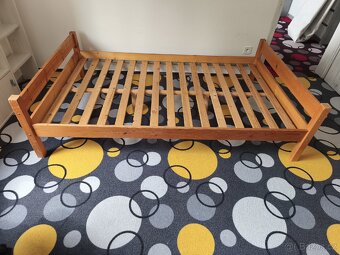 2x postel 1x 120x200cm a 1x 80x200cm - 2
