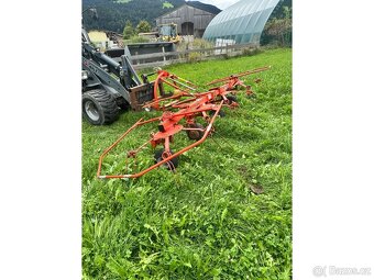 4,0m Obraceč sena FELLA TH400 DN - lehký jen 260kg - 2