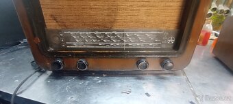 Staré rádio Tesla romance - 2