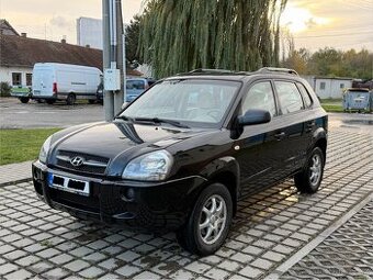 Hyundai Tucson 2.0i 2006 (104kW) 4x4 garážovaný - 2