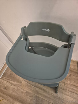 Dětská rostoucí jídelní židlička Toto Timba Safety 1st šedá - 2