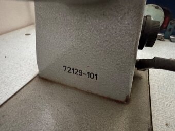 Šicí stroj Minerva - 2