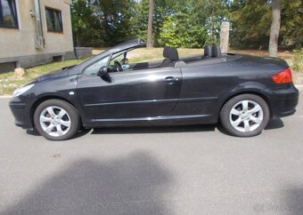 Peugeot 307 1,6 CC 80KW ,nová STK benzín manuál 80 kw - 2