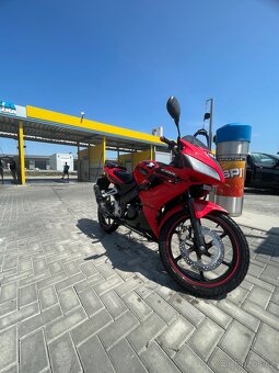 Honda cbr 125r - 2
