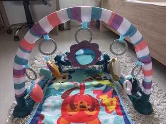 Hraci deka s hrazdickou pro miminko - 2