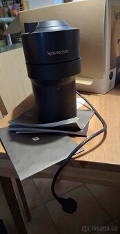 Prodám kávovar vertuo - 2