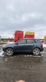 Toyota RAV4 2.2 D-CAT 4x4 - 2