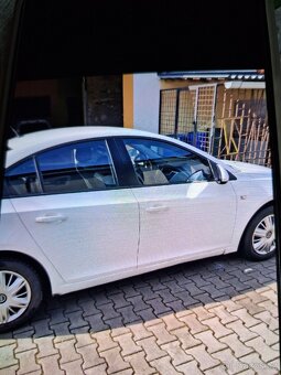 Chevrolet cruze r.v. 2011 - 2