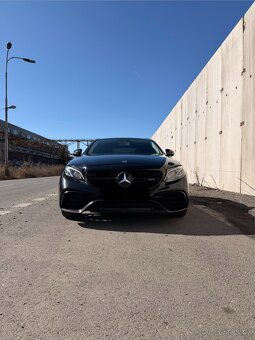 Mercedes-Benz Eclass 220cdi DPH E63bodykit - 2